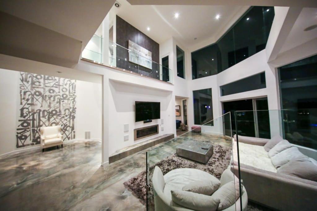 Hollywood Hills Modern Sanctuary-jaw Dropping View * Los Ángeles